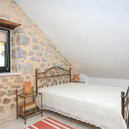 House With A Parking Space Zivogisce - Strnj - - Strnj, Makarska - 18025 度假居