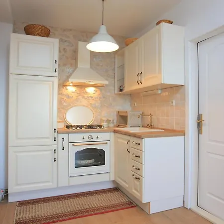 度假居 House With A Parking Space Zivogisce - Strnj - - Strnj, Makarska - 18025 Živogošće